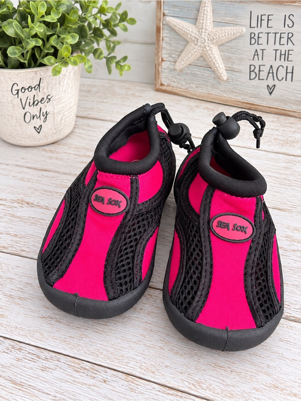 Sea Sox Pink & Black Water Shoes